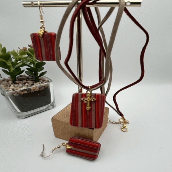 Red and Gold Strip Truquise Pendant and Earrings