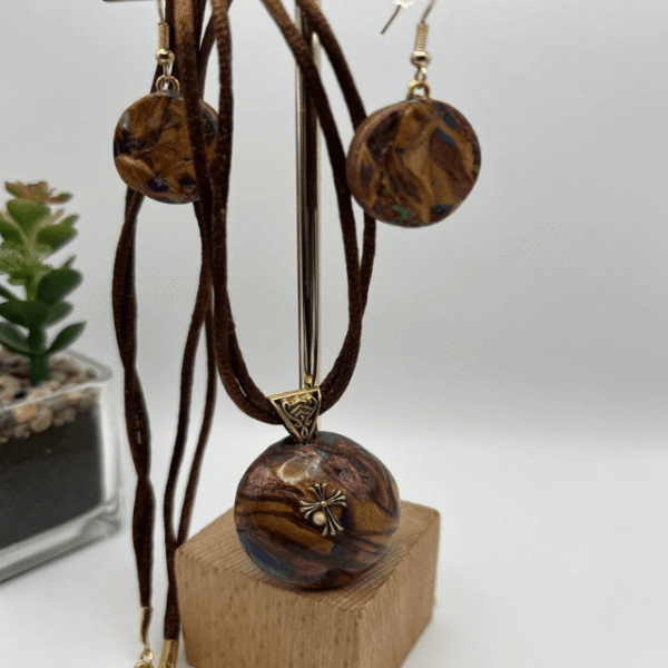 Brown Faux Pendant and Earrings